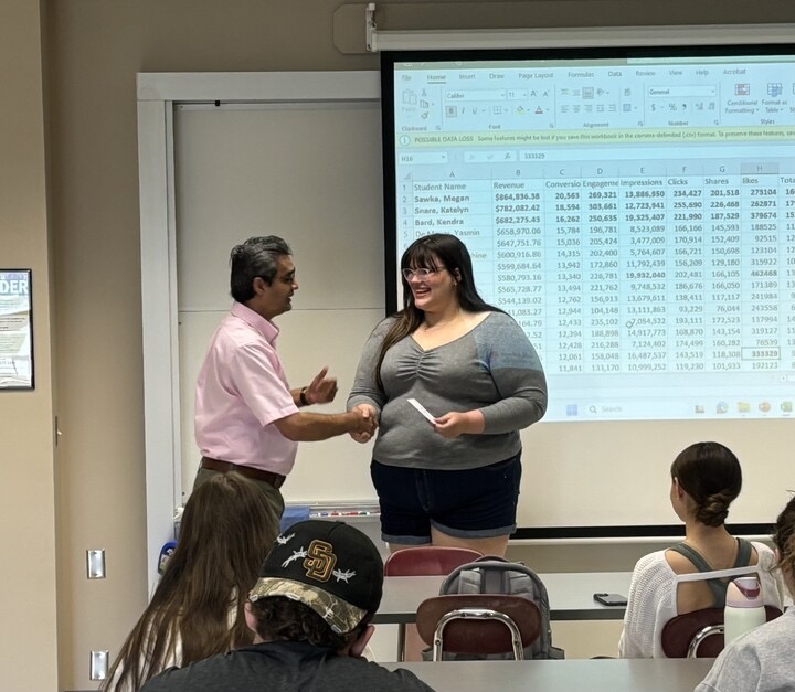 Megan Sawka wins Simternship competition and named managing editor of The Slate