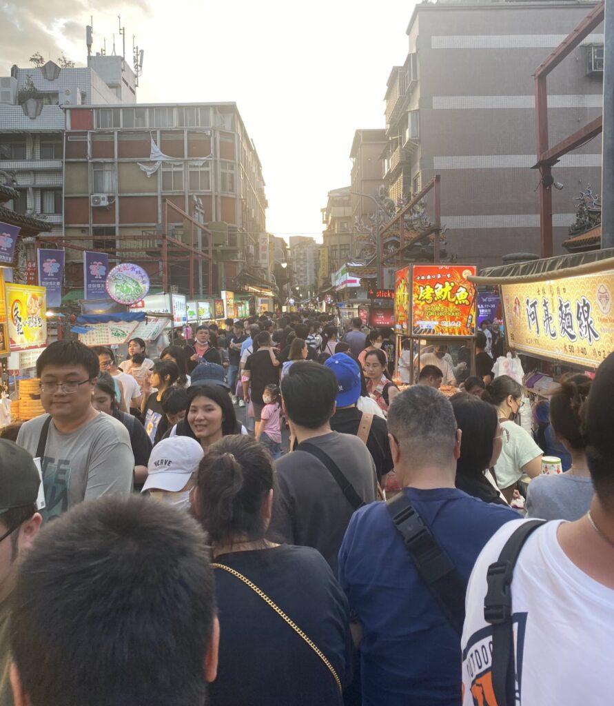 Henry Tushek spends the summer abroad in Taiwan