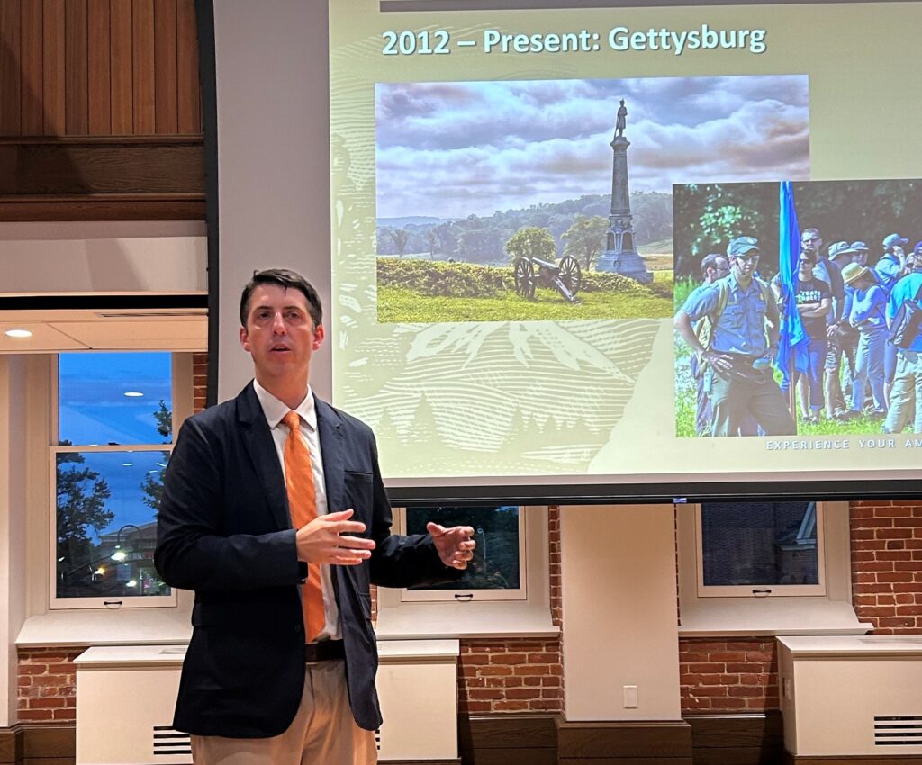 Christopher Gwinn, a 15-year veteran of the National Park Service, connected with students and discussed the variety of careers and opportunities within public history; Gwinn discusses his work in public history.